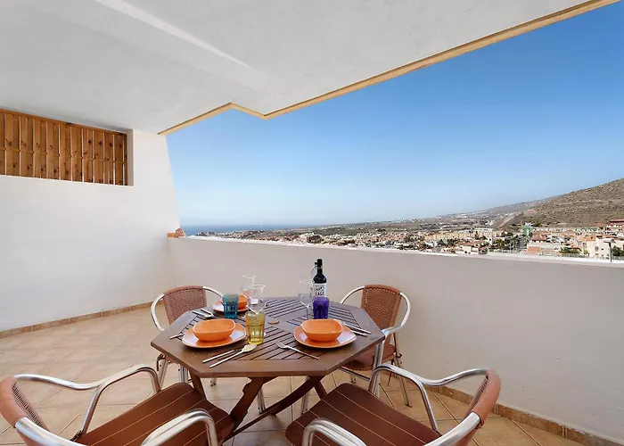 Roque Del Conde Sunset View *